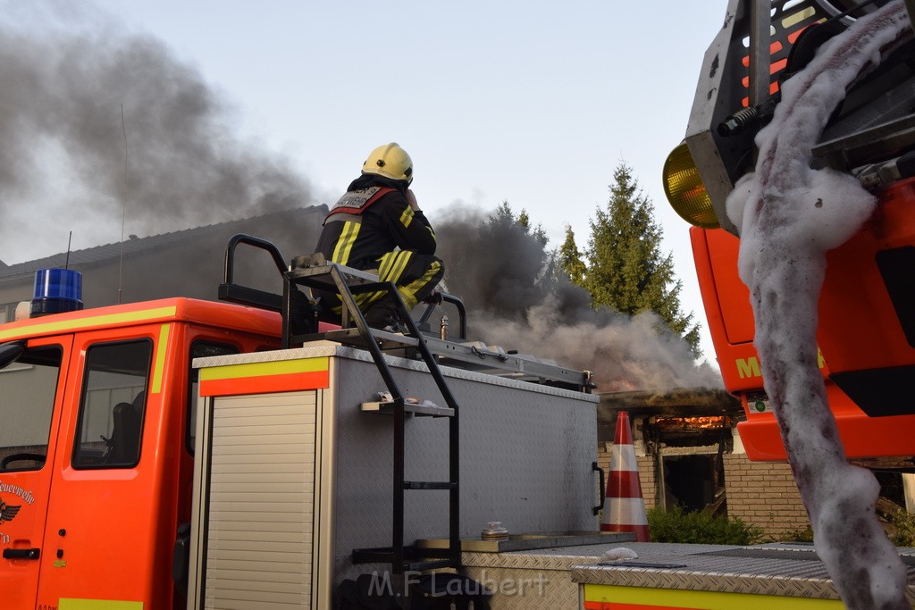 Feuer 2 Y Explo Koeln Hoehenhaus Scheuerhofstr P1568.JPG - Miklos Laubert